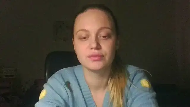 Snapshot of Cynoraye chatting on February 11, 2026, 8:20 pm Cynoraye online show from February 11, 2026, 8:20 pm