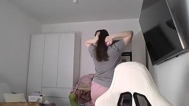 Rosedii online show from January 19, 2026, 10:08 am