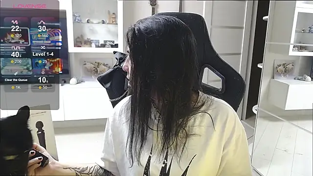 Snapshot of Irwi_Tomboy chatting on October 23, 2025, 5:00 pm Irwi Tomboy online show from October 23, 2025, 5:00 pm