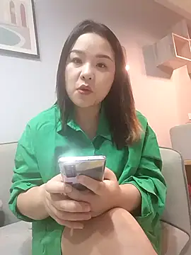 Snapshot of xiangyu0001 chatting on October 7, 2025, 1:01 pm xiangyu0001 online show from October 7, 2025, 1:01 pm