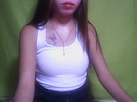 SweetPussie18x online show from November 28, 2025, 1:11 pm