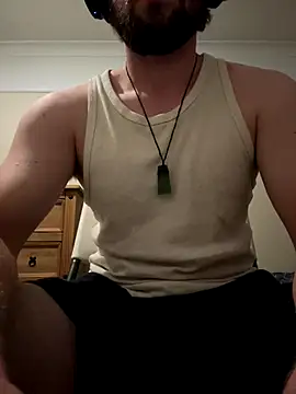 Snapshot of Jasonsnzuk chatting on October 2, 2025, 10:35 pm Jasonsnzuk online show from October 2, 2025, 10:35 pm