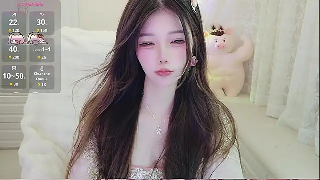 Coco-Di online show from May 12, 2026, 2:08 am