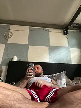 juan03065 online show from June 8, 2026, 11:11 am