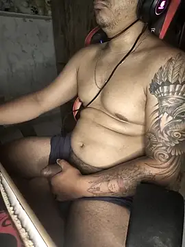 gtzmoreno online show from November 24, 2025, 3:45 pm