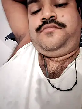 desiyouth94 online show from October 7, 2025, 3:02 pm