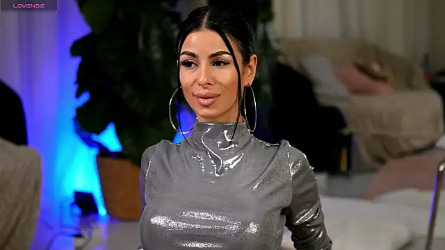 Snapshot of EvaAmanti chatting on January 17, 2026, 4:27 am EvaAmanti online show from January 17, 2026, 4:27 am