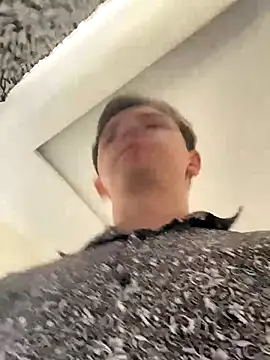 KirilStella online show from October 16, 2025, 9:39 am