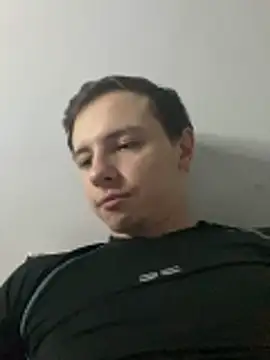 KirilStella online show from November 3, 2025, 8:23 pm