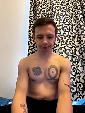 KirilStella online show from November 18, 2025, 6:39 am