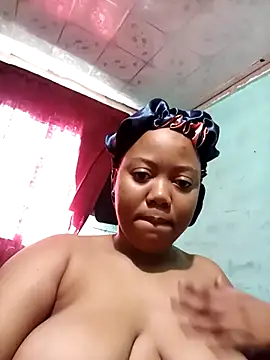 Snapshot of horny-Tea chatting on November 9, 2025, 5:11 am horny-Tea online show from November 9, 2025, 5:11 am