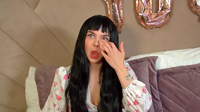 Snapshot of AnitaVenture chatting on February 28, 2026, 4:23 am AnitaVenture online show from February 28, 2026, 4:23 am