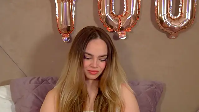 Snapshot of AnitaVenture chatting on February 21, 2026, 4:25 am AnitaVenture online show from February 21, 2026, 4:25 am