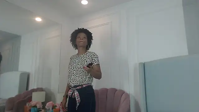 ChantalGarner online show from February 16, 2026, 1:10 pm