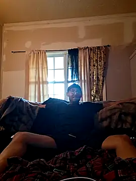 Snapshot of ThrowedWorldWide chatting on November 15, 2025, 12:31 pm ThrowedWorldWide online show from November 15, 2025, 12:31 pm