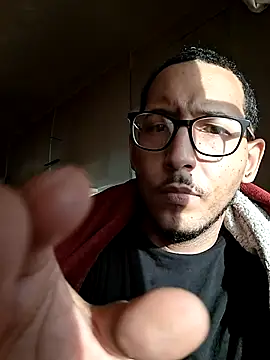 ThrowedWorldWide online show from November 28, 2025, 9:59 pm