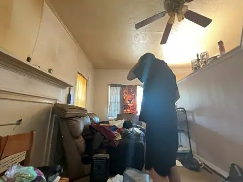 ThrowedWorldWide online show from March 6, 2026, 8:04 pm