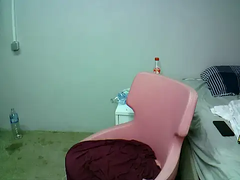 Snapshot of krerem chatting on November 7, 2025, 9:58 am krerem online show from November 7, 2025, 9:58 am