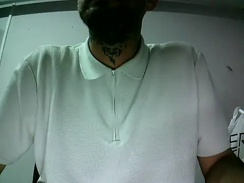 Snapshot of krerem chatting on October 13, 2025, 2:40 pm krerem online show from October 13, 2025, 2:40 pm