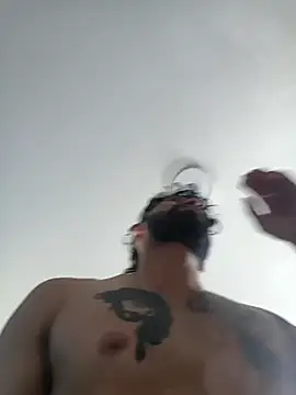 Snapshot of kingbickcockDn chatting on November 1, 2025, 5:51 pm kingbickcockDn online show from November 1, 2025, 5:51 pm