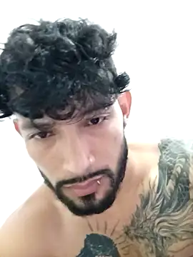 Snapshot of kingbickcockDn chatting on October 29, 2025, 3:55 pm kingbickcockDn online show from October 29, 2025, 3:55 pm