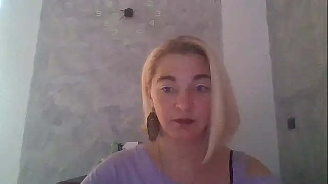 GoldenAngelMilf online show from September 30, 2025, 7:36 am