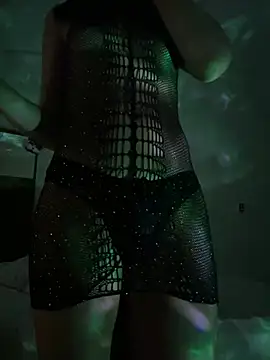 Black Chanel online show from May 27, 2026, 1:37 am