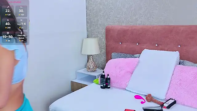 Snapshot of LiaTeylor chatting on October 9, 2025, 8:09 pm LiaTeylor online show from October 9, 2025, 8:09 pm