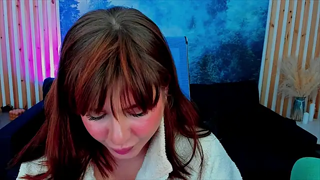 FameyBlum online show from October 3, 2025, 2:18 pm