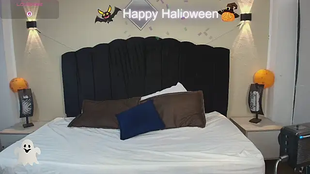 Snapshot of GabySweett_ chatting on November 3, 2025, 12:20 pm GabySweett online show from November 3, 2025, 12:20 pm