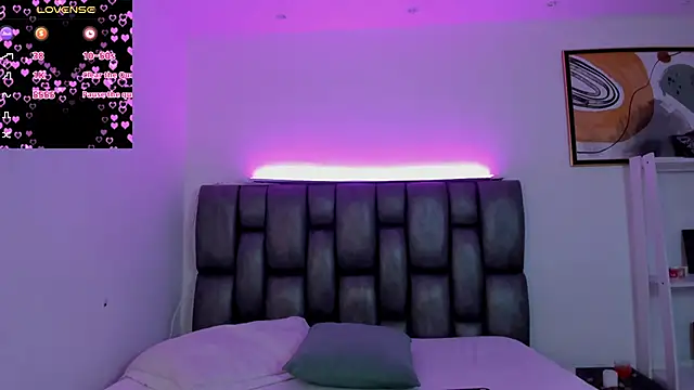 Caroline Millerr online show from January 8, 2026, 7:42 pm