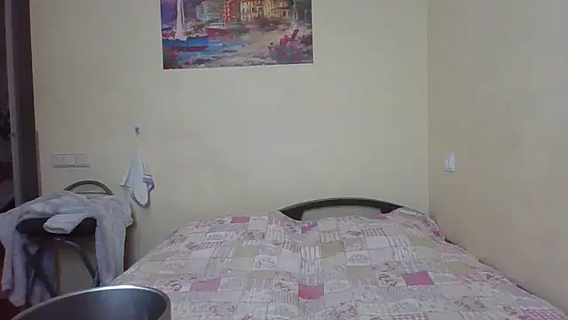 QueenMomyS online show from February 7, 2026, 9:34 pm