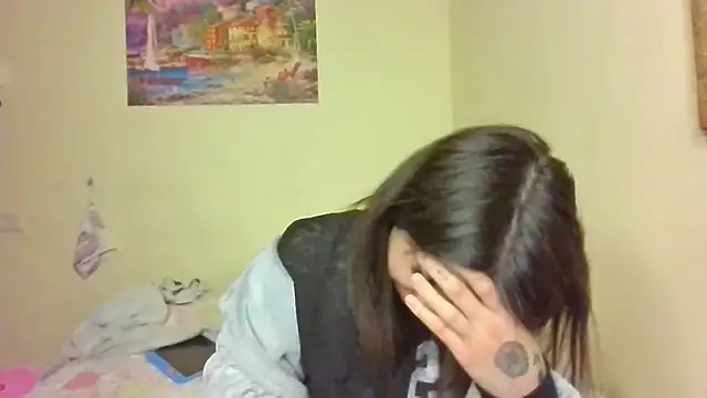 QueenMomyS online show from April 10, 2026, 7:21 pm