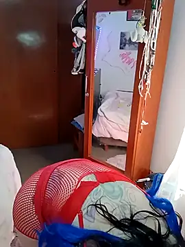 pinklajokr online show from March 5, 2026, 8:38 pm