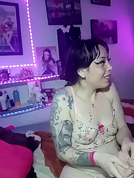 pinklajokr online show from November 23, 2025, 6:34 am