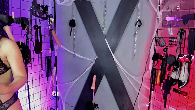 MissAlison Monica bdsm online show from October 29, 2025, 7:02 pm