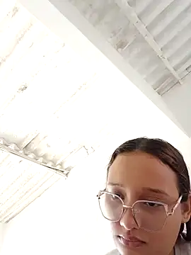 young dairy01 online show from October 7, 2025, 12:28 pm