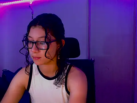 Ivonnybonn online show from January 6, 2026, 8:13 pm