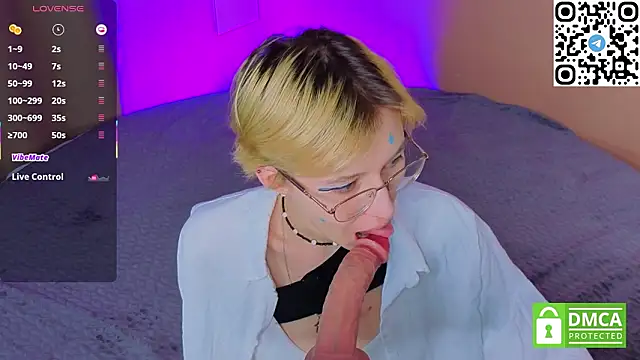 Sharlikiss online show from March 12, 2026, 3:16 pm