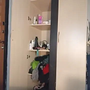 Conny Shellie online show from April 13, 2026, 5:06 pm