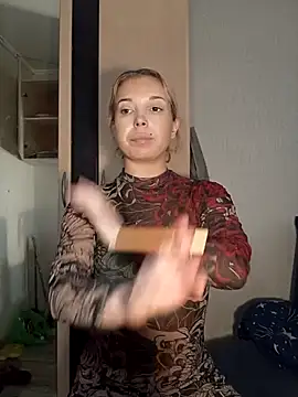 Conny Shellie online show from February 26, 2026, 11:43 am