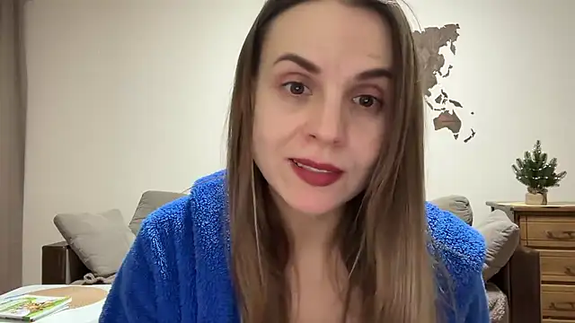 AnnieLove7722 online show from January 9, 2026, 2:57 pm