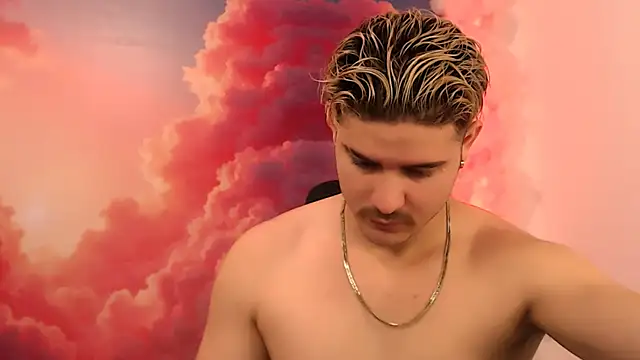 Snapshot of AlexPiersss chatting on October 5, 2025, 7:15 pm AlexPiersss online show from October 5, 2025, 7:15 pm