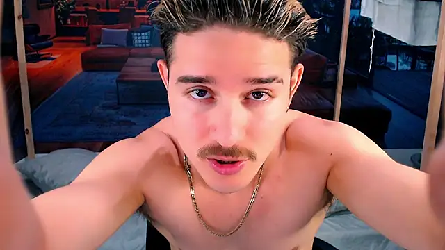 Snapshot of AlexPiersss chatting on October 15, 2025, 7:11 pm AlexPiersss online show from October 15, 2025, 7:11 pm