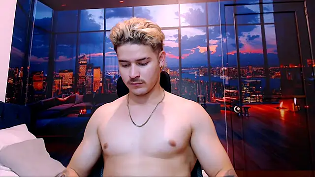 Snapshot of AlexPiersss chatting on October 4, 2025, 7:15 pm AlexPiersss online show from October 4, 2025, 7:15 pm