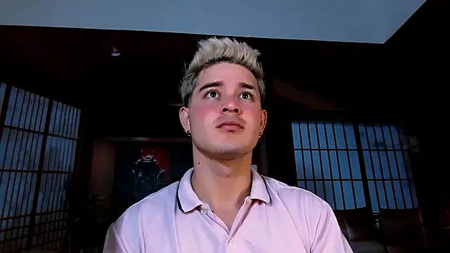 Snapshot of AlexPiersss chatting on November 13, 2025, 7:07 pm AlexPiersss online show from November 13, 2025, 7:07 pm