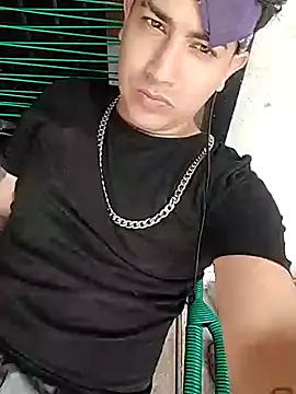 julyobedo online show from September 27, 2025, 12:11 pm