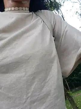  TOMOE online show from October 21, 2025, 6:40 pm