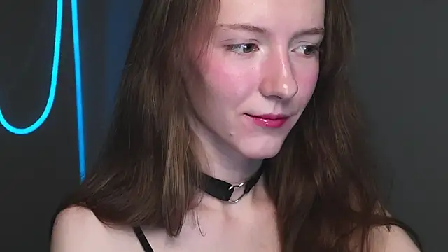 Why me stella online show from November 14, 2025, 2:21 pm