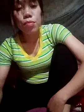 nhinhi-sexy online show from December 3, 2025, 12:26 pm